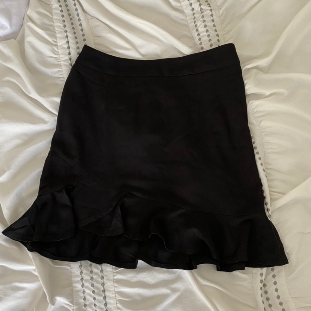 forever 21 ruffle skirt